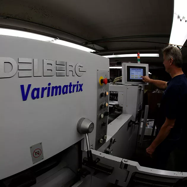 In-house Die Cutting and Bindery Technology
